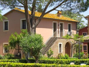 Apartment | Exterior