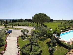 Apartment | Pool | Outdoor pool - Apartment in Bolgheri Near Tuscan Beaches (Castagneto Carducci)