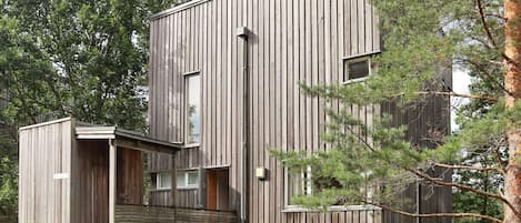 House | Exterior