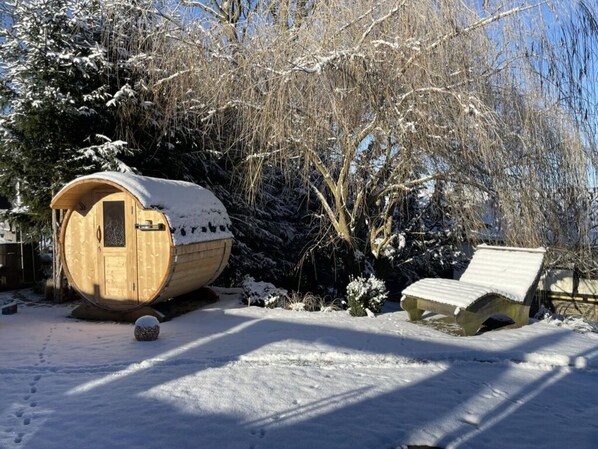 숙박 시설 구내