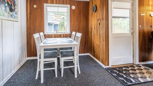 Dining - 4 Person Holiday Home in Henne (Henne)