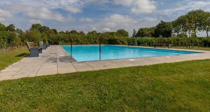Attractive Holiday Home With Shared Pool
