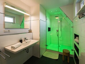 Ferienhaus | Badezimmer