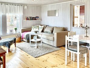 House | Dining