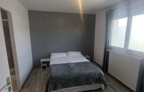 1 chambre, Wi-Fi, draps fournis