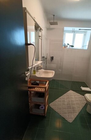House | Bathroom - Villa Hermanno - Stunning View (Luino)