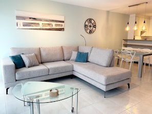Living room - Apartment in Nieuwpoort Near the Beach (Nieuwpoort)