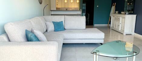 Apartment | Living room