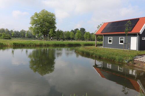 Nice Holiday Home Near the Waterfront