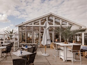 House | Dining