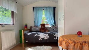 House - 7 Person Holiday Home in Huddinge (Huddinge)
