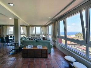 House | Living area - Belvilla by OYO Villa Arucas 10 (Arucas)