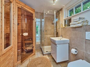 Ferienhaus | Badezimmer