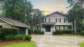 Exterior - 26 Old Military Road at The Sea Pines Resort (Hilton Head Island)
