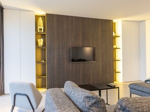 Apartment | Living area - Luxurious Apartment With Stunning sea View (Middelkerke)