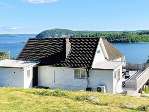 House | Exterior