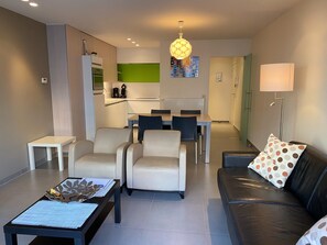 Apartment | Living room - Apartment in Nieuwpoort Near the sea (Nieuwpoort)