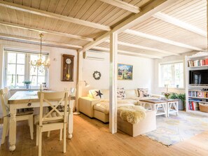 Dining - 4 Person Holiday Home in Norre Nebel (Norre Nebel)