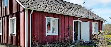 House | Exterior