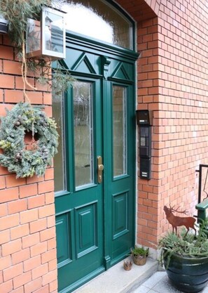 Exterior - Holiday Apartment at the Gondola Pond (Bad Elster)