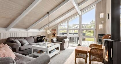 Gorgeous home in Strandby with WiFi