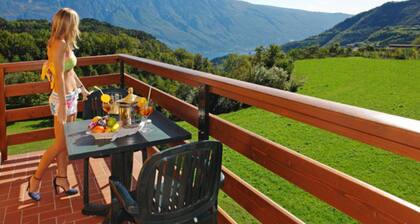 Spacious Holiday Home Near Centre