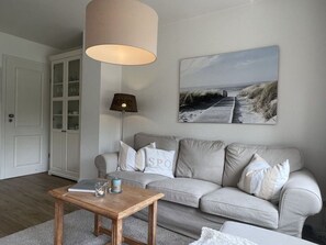 Living area - Holiday Home Sonnenhus (St. Peter-Ording)