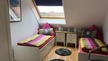 Apartment | 3 bedrooms, individually furnished, iron/ironing board