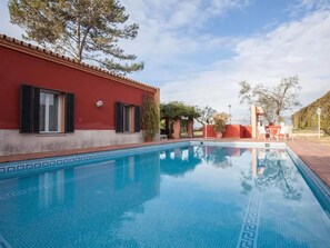 Pool - Belvilla by OYO Villa Valencina de la Concepcion (Valencina de la Concepcion)