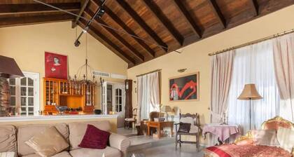 Belvilla by OYO Villa Valencina de la Concepcion