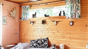 2 bedrooms, individually furnished - 5 Person Holiday Home in Holsljunga (Holsljunga)