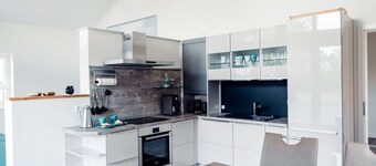 Loheide Modern Retreat