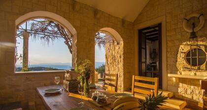 Villa Roza - One Bedroom With Swimming Pool