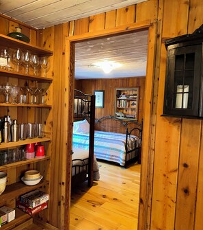 3 bedrooms, desk, iron/ironing board, travel crib