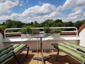 Exterior - Penthouse Apartment With Pool (Groemitz)