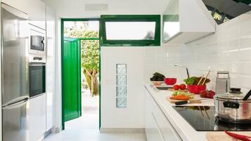 House | Private kitchen | Toaster, high chair