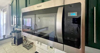 Home Theatre with King Bed