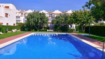 House | Pool | Outdoor pool
