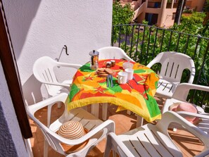 House | Dining - Belvilla by OYO Torreblanca I Primera Planta (Torreblanca)