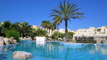 Apartament | Piscina | Piscina a l'aire lliure