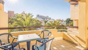 Apartament | Servei de restauració