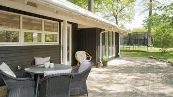 House | Bahagian luar