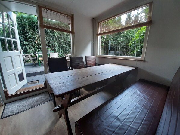 House | Dining