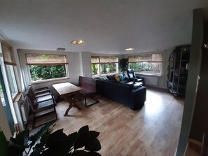House | Living room