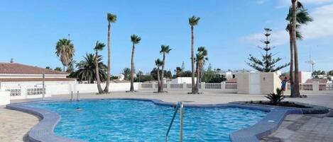 Lejlighed | Pool | Udendørs pool