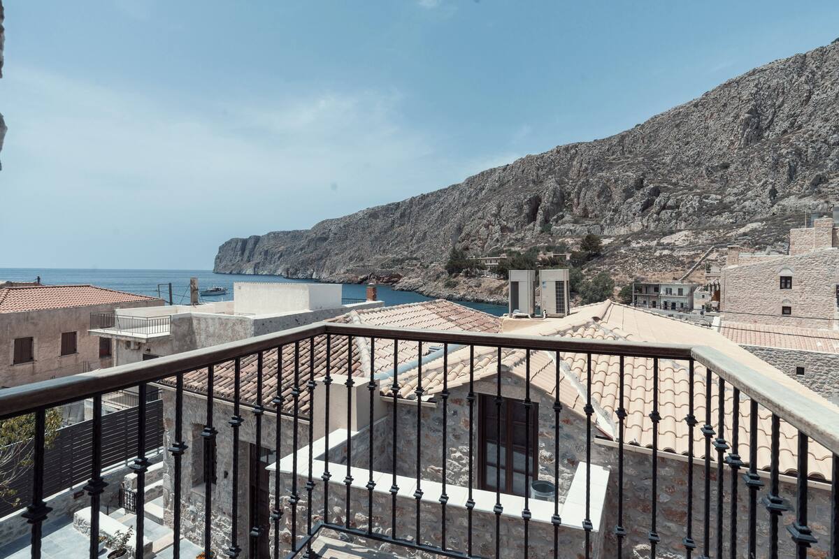 Family Suite with Balcony and Sea View | Balkongutsikt