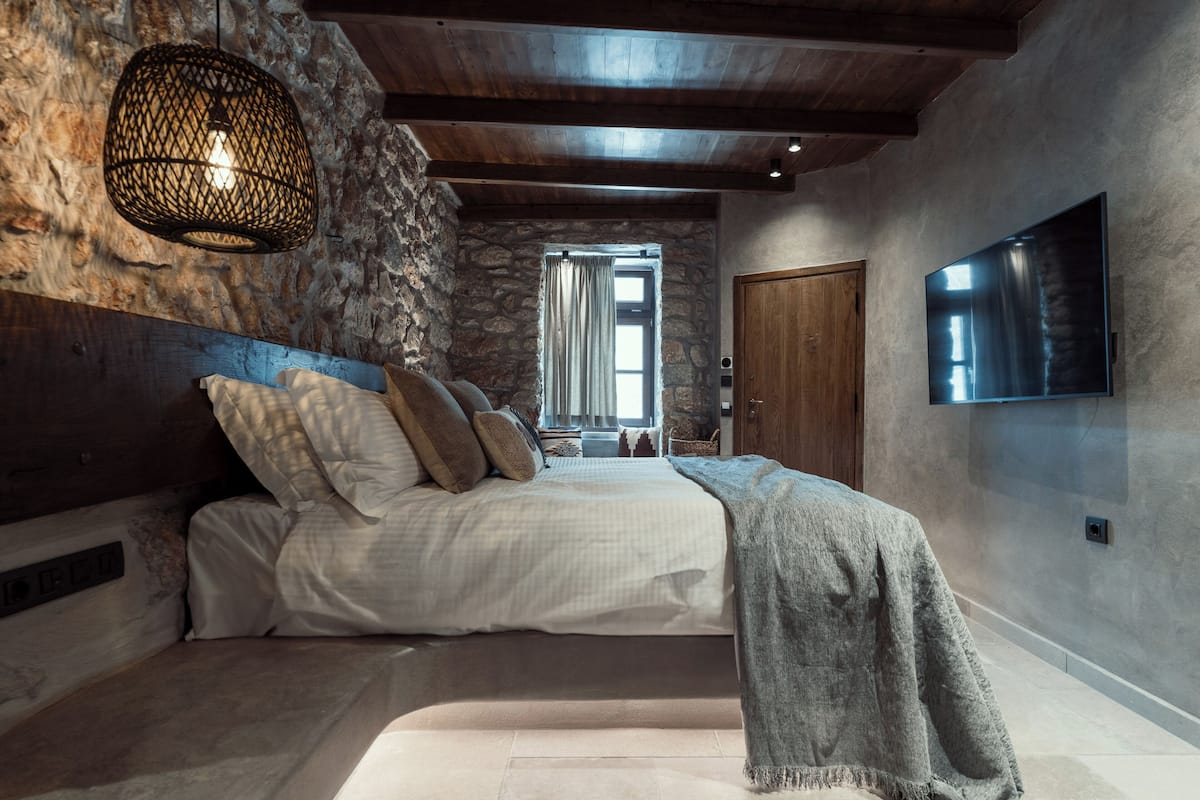 Cozy Double Room with Sea View | 1 sovrum, sÀngtillbehör av högsta kvalitet och minibar