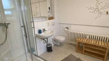 Apartment | Badezimmer | Handtücher