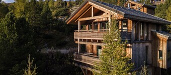 Natural Chalet With Whirlpool