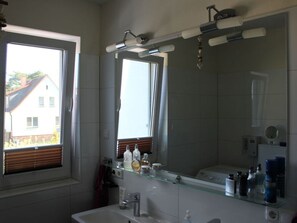 Apartment | Bathroom - Holiday Apartment Island Nest (Zinnowitz)